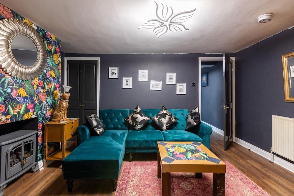 Appartement Basement Flat, Regency Square